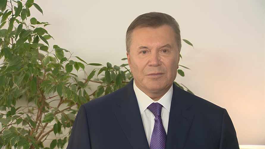 Янукович впервые за 3 года выступил в СМИ