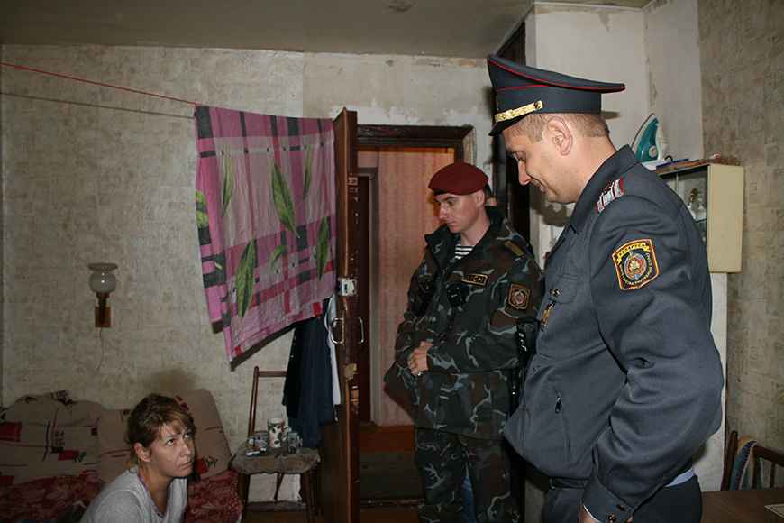 В милиции рассказали, что сообщают председатели белорусских жилищных кооперативов о жильцах участковым