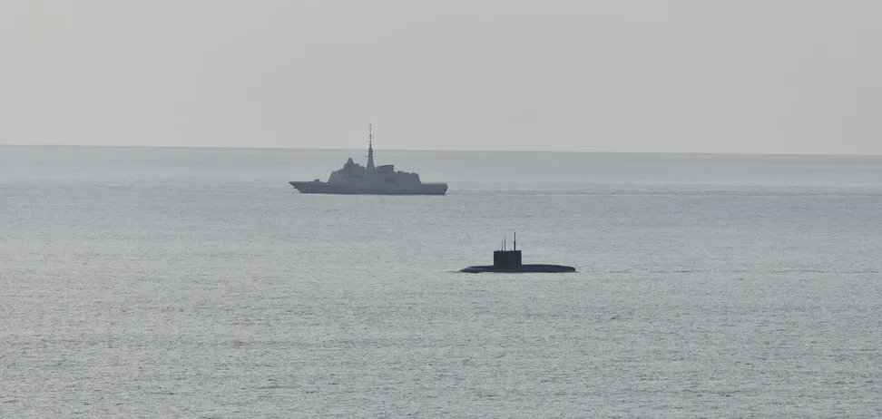 Генсек НАТО высмеял "сломанную" российскую подлодка у берегов Франции. Что говорят в РФ?