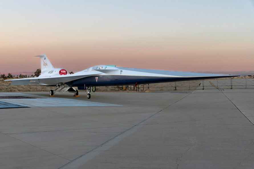 NASA впервые испытало «бесшумный» сверхзвуковой самолёт