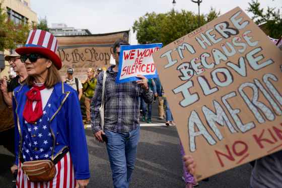 В США начались массовые протесты