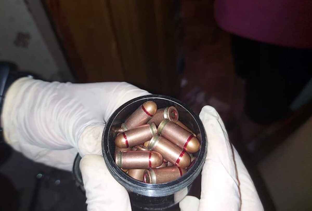 ГУБОПиК задержал на Могилевщине двух пенсионеров-торговцев оружием