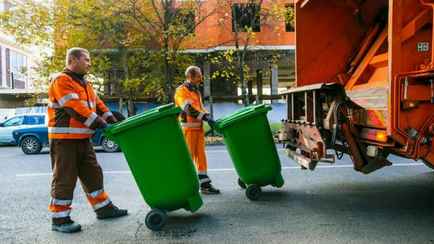 В Минске начали по-новому контролировать вывоз мусора. Что изменилось?