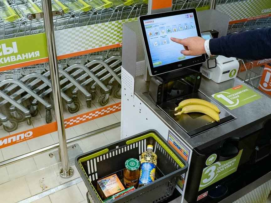 Не наличными и не картами. Нацбанк пообещал с 2026 года ещё один способ оплаты в магазинах