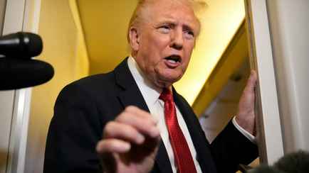 Трамп объяснил перенос «бесполезной встречи» с Путиным. США подготовили санкционный удар по РФ?