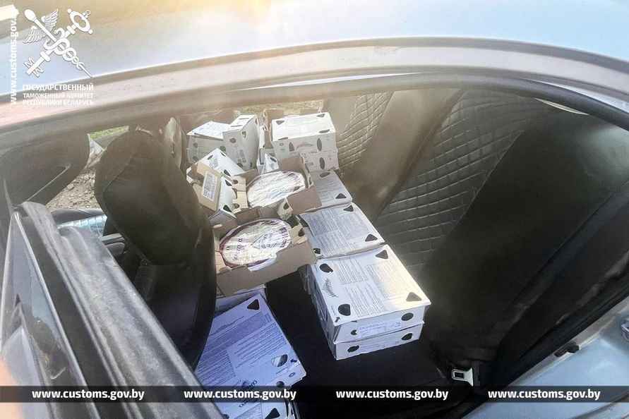 Таможня Беларуси изъяла 250 килограмм европейского сыра по 120 рублей за кг