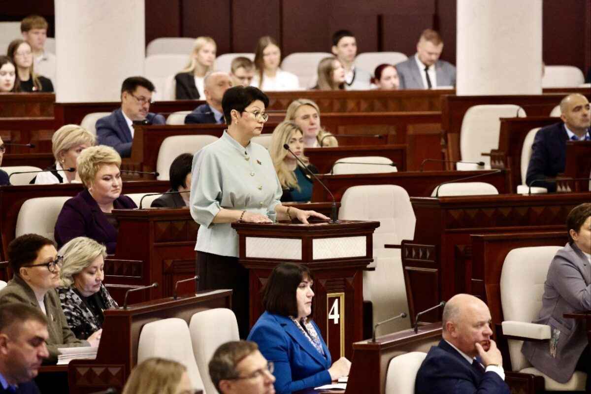 В Парламенте обсудили качество связи в Беларуси. Что решили?