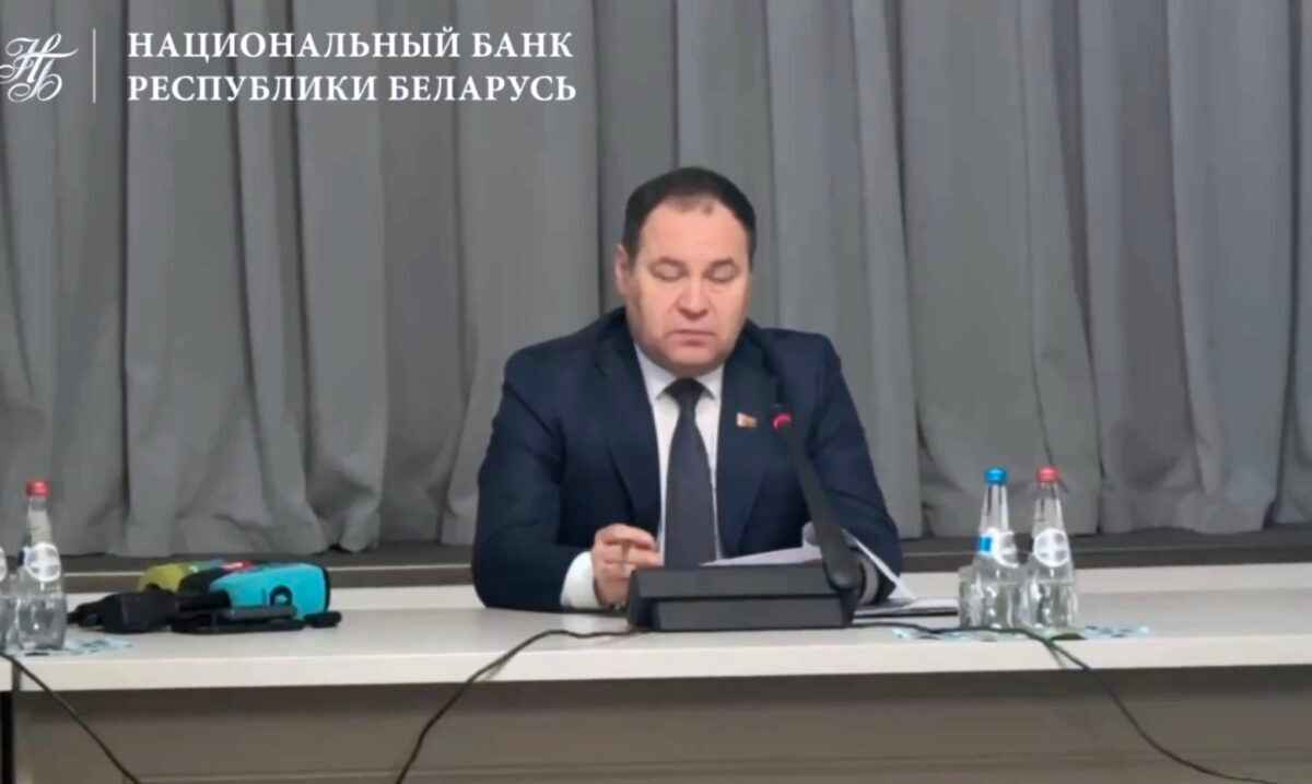 Головченко назвал приоритеты властей на пятилетку: воспитание патриотичной личности и не только