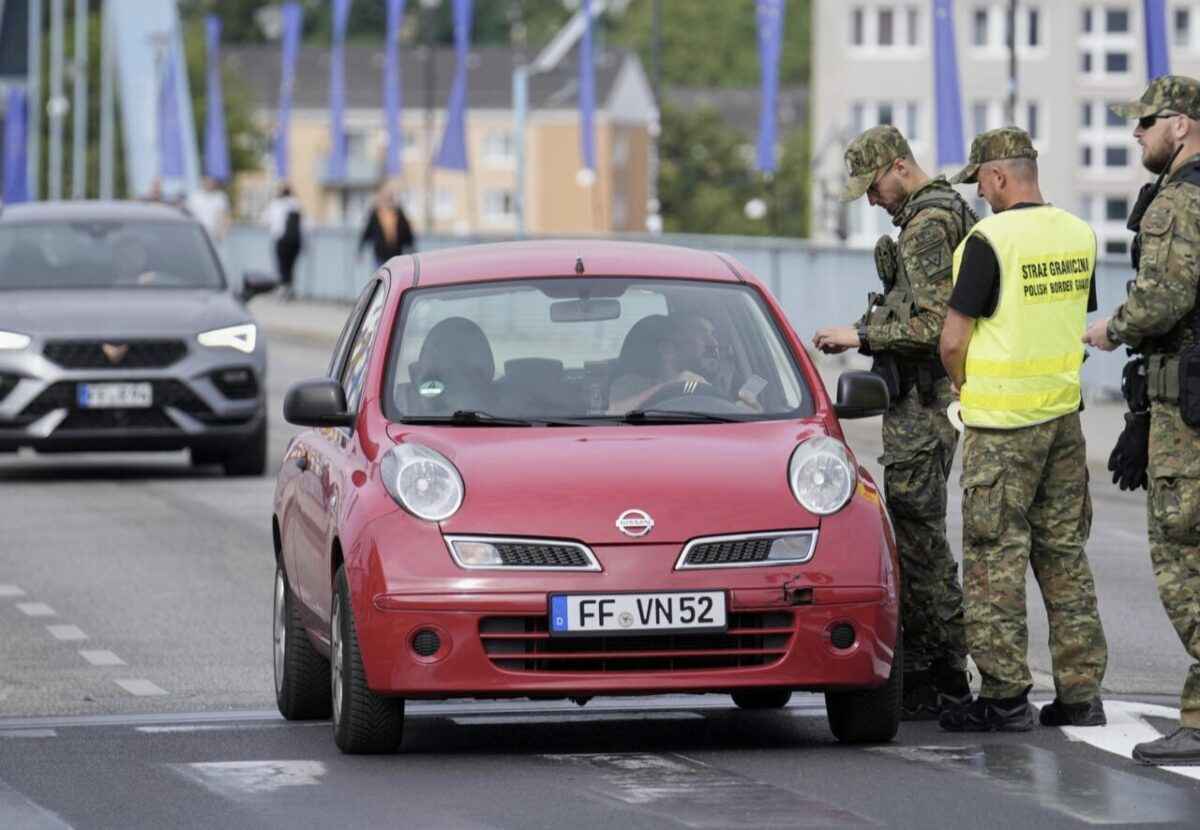 Европа готовит ограничения на перемещение россиян - "Удар по шпионам"