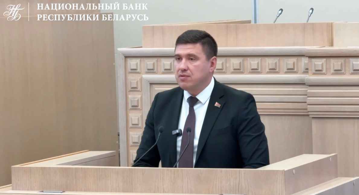 В Нацбанке рассказали, кому из белорусов разрешат валютные займы