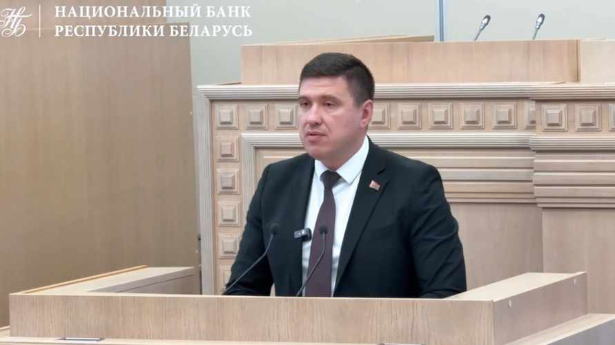 В Нацбанке рассказали, кому из белорусов разрешат валютные займы