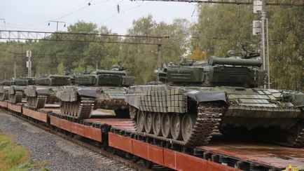 Лукашенко приказал привести войска Беларуси к высшей степени готовности