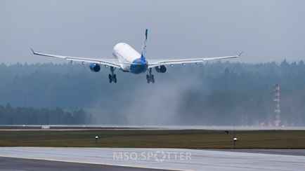 Минтранс показал полет второго дальнемагистрального Airbus A330-200, приобретенного «Белавиа»