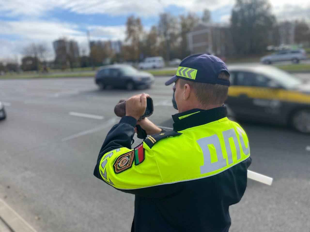 ГАИ выписала белорусам за выходные почти 4 000 штрафов и предупреждений. Где взялись за пешеходов?