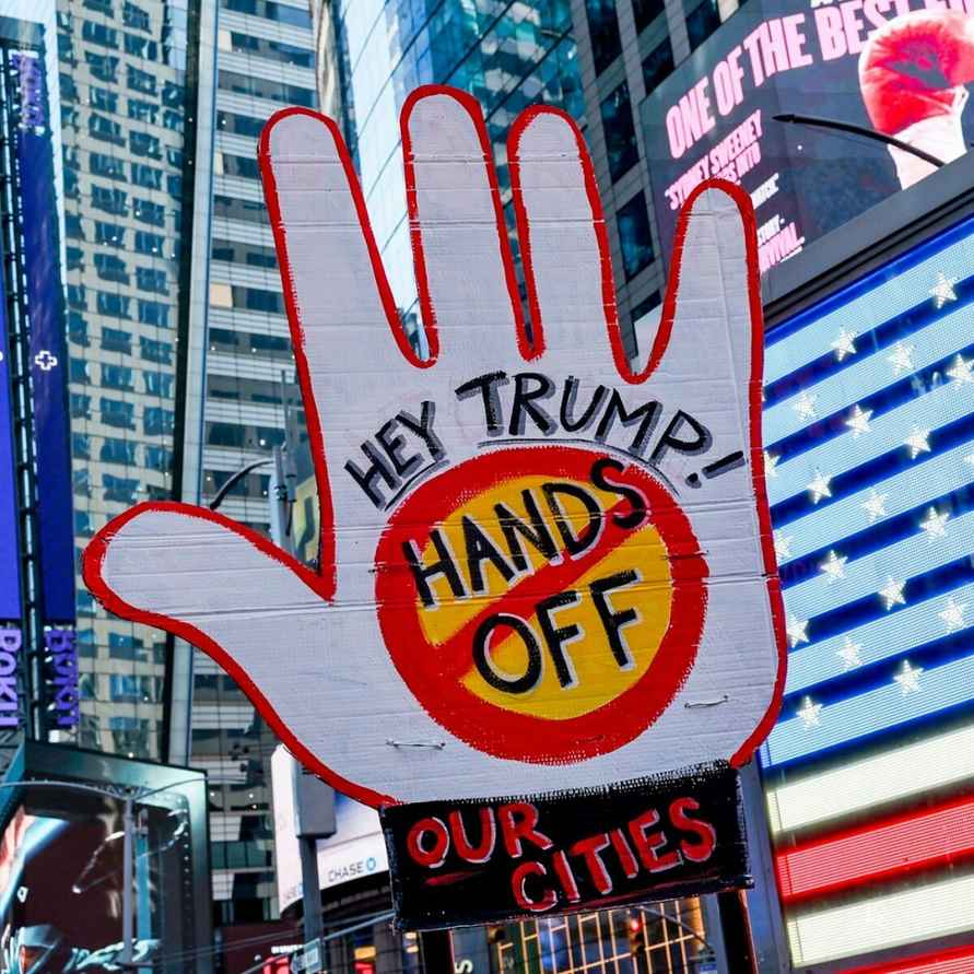 В США начались массовые протесты