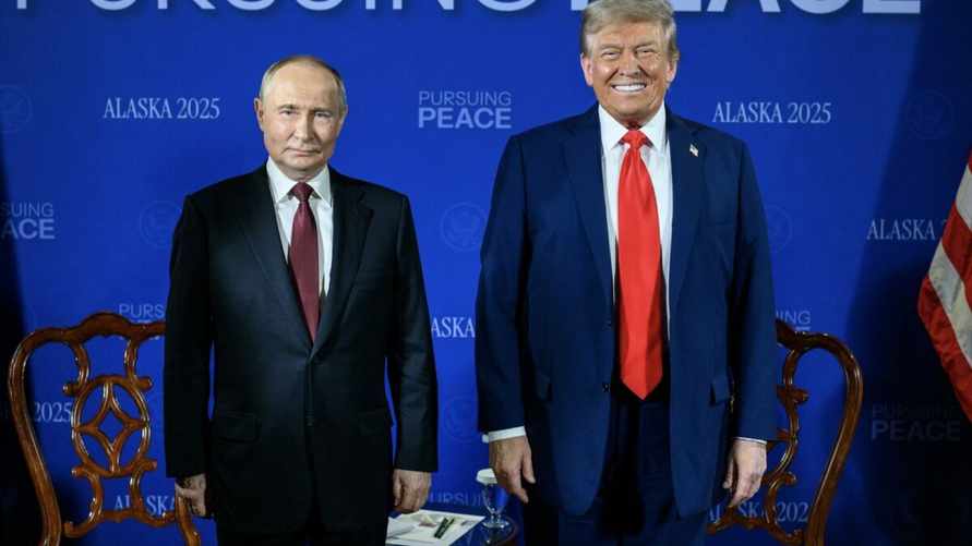 «Все карты на руках» - Трамп рассматривает введение новых санкций против России