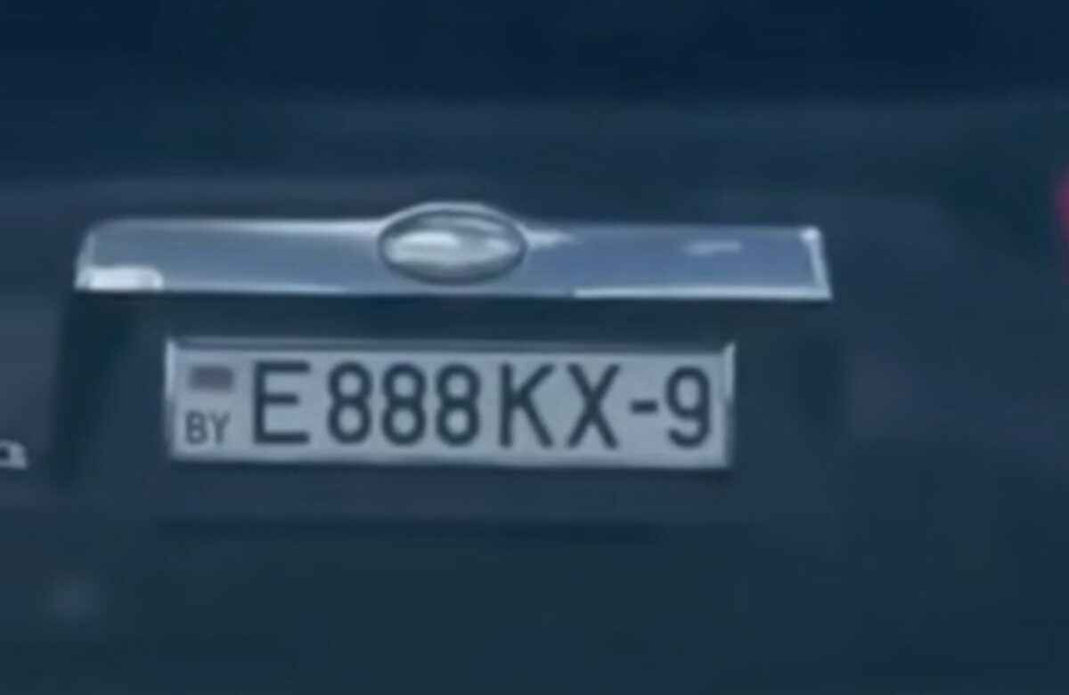 В МВД прокомментировали видео с "белорусским" номером автомобиля с регионом "9"
