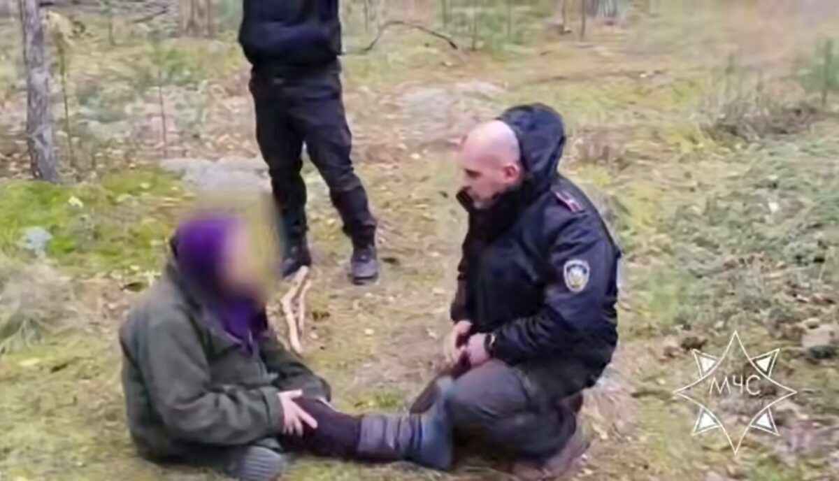 Бабушка провела в лесу под Столином 4 суток, прежде чем её нашли спасатели