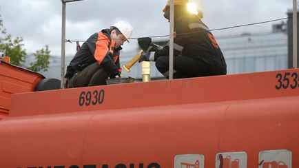 Беларусь увеличила экспорт бензина в Россию в 4 раза — Reuters