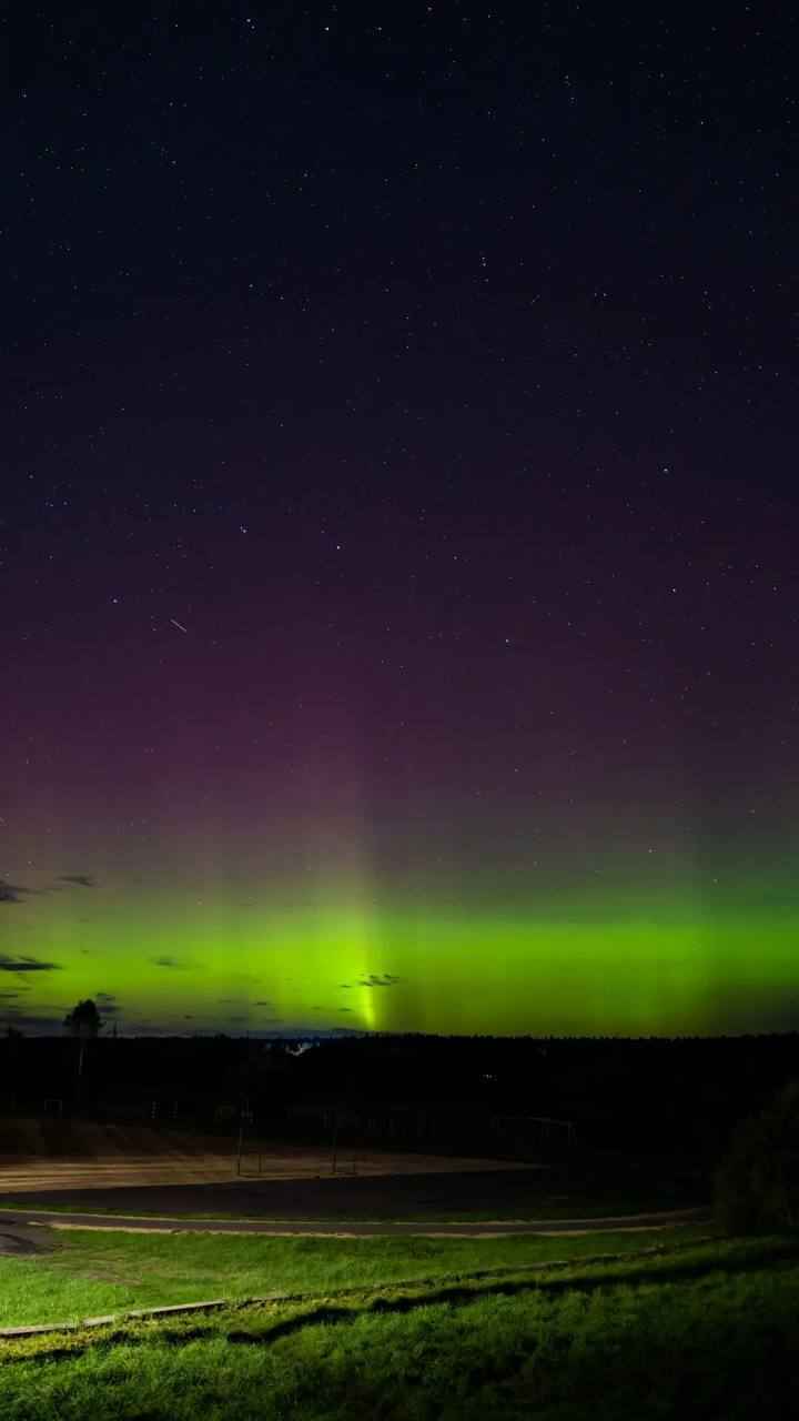 Мощная геомагнитная буря спровоцировала полярные сияния в Беларуси