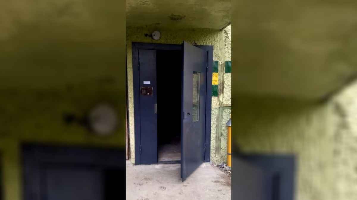 В Госконтроле Беларуси отчитались о ремонте двери