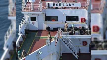 Французские военные взяли штурмом танкер «российского теневого флота» — AFP