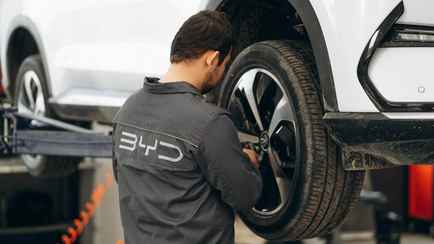 Белорусские страховщики предложили грустное для владельцев электромобилей нововведение