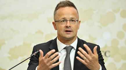 Венгрия прекратила помощь Украине и пообещала отдать деньги Ливану