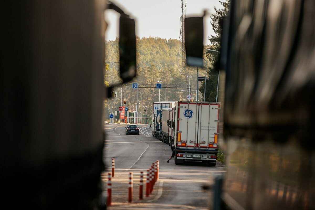 Лукашенко обвинил Литву в «мышковании» и не исключил конфискации литовских фур в Беларуси