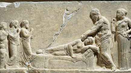 Просыпаться среди ночи — это нормально? Вот почему в древности люди практиковали «два сна»