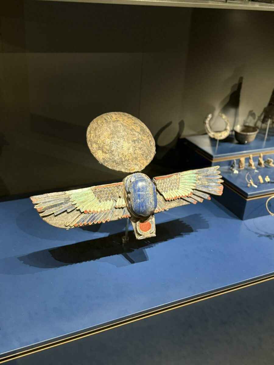 В Египте открылся самый большой музей в мире. Его строили 20 лет и потратили 1,2 млрд долларов