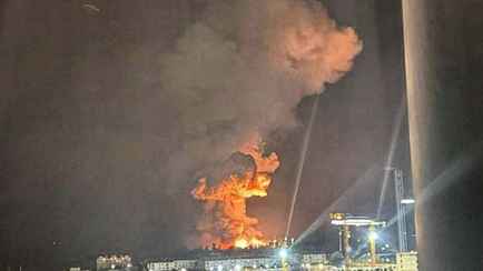 Дроны атаковали нефтебазу и порт в Новороссийске