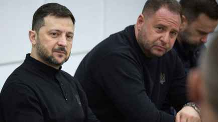 Зеленский уволил главу своего Офиса Ермака на фоне коррупционного скандала