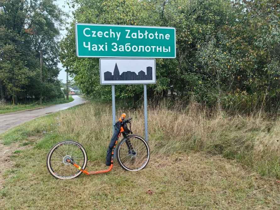 Подготовка к разделу? Дорожные знаки на белорусском в польском приграничье возмутили поляков