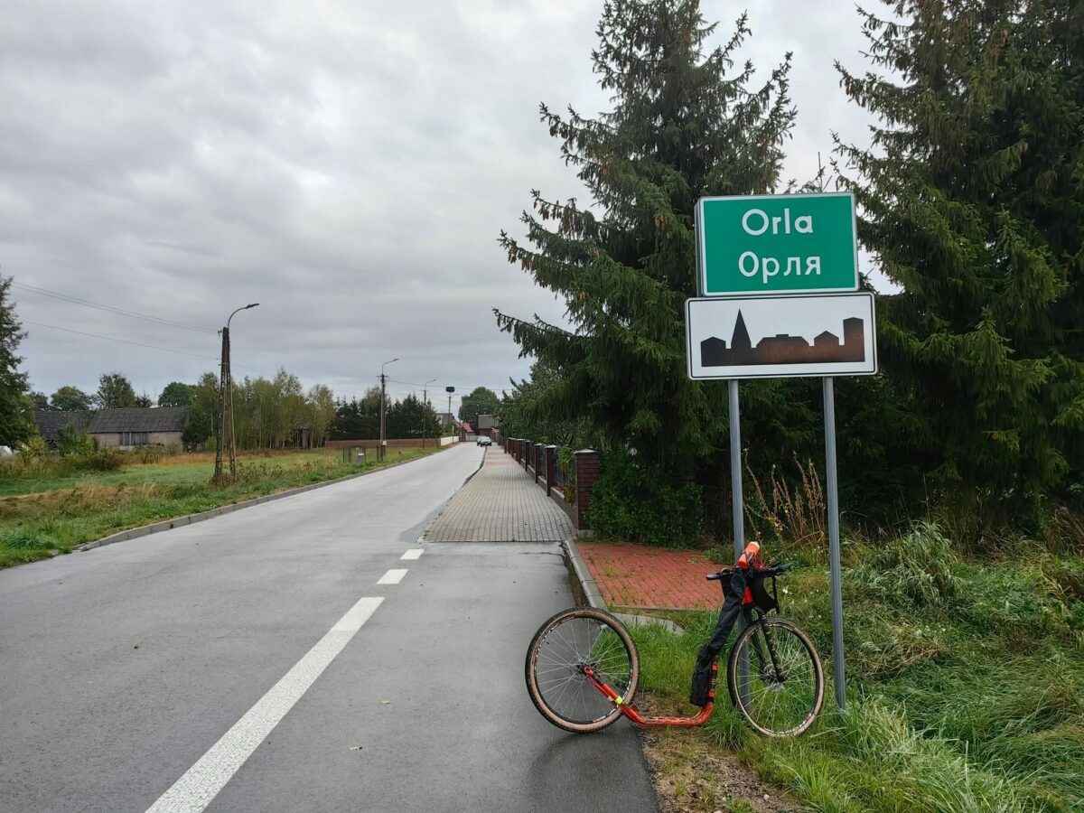 Подготовка к разделу? Дорожные знаки на белорусском в польском приграничье возмутили поляков