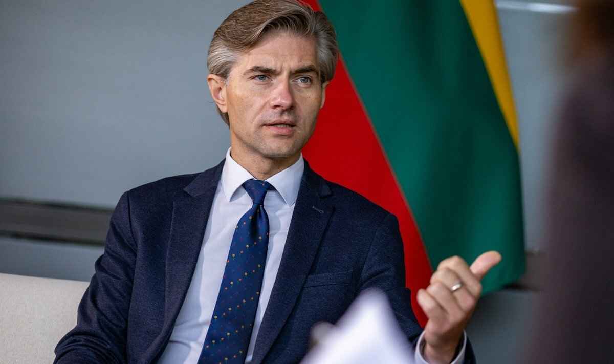 На фото глава МИД Литвы Кястутис Будрис