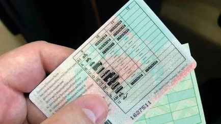 В ГАИ показали молодым белорусам, за какие трюки ради лайков лишают водительских прав