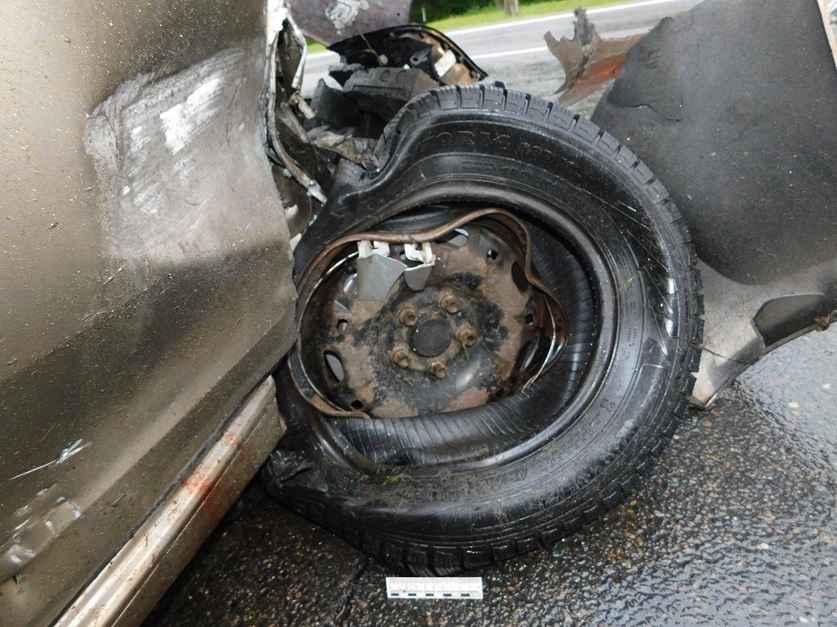 Ночь пил, а на утро влетел на 182 км/ч в такси, убив 4 человек. СК выложило видео с виновником ДТП под Минском