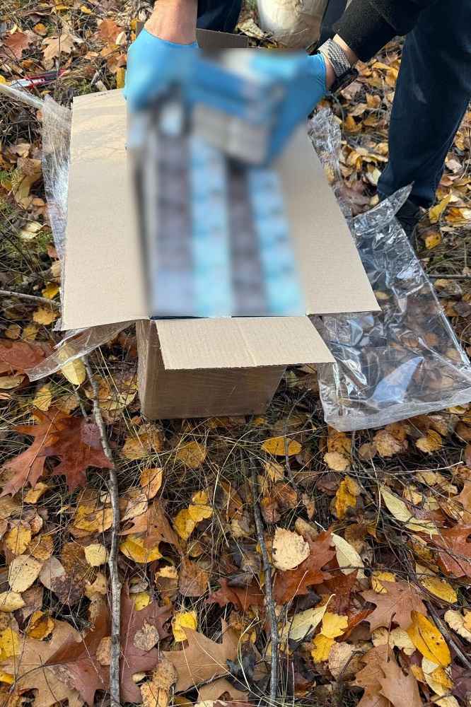 Польские пограничники нашли на границе с Беларусью дрон с контрабандой