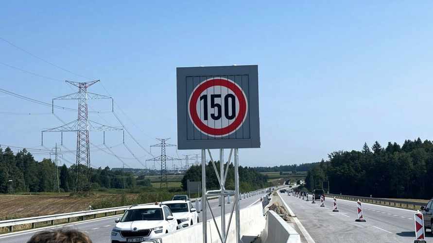 В Чехии разрешили скорость 150 км/ч на одной из трасс. Через месяц проверили, что там с ДТП