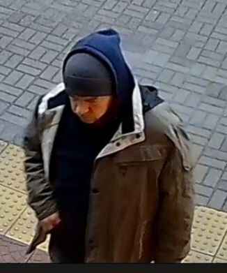 МВД Беларуси объявило в розыск мужчину, совершившего насилие против милиционера – Имеет холодное оружие