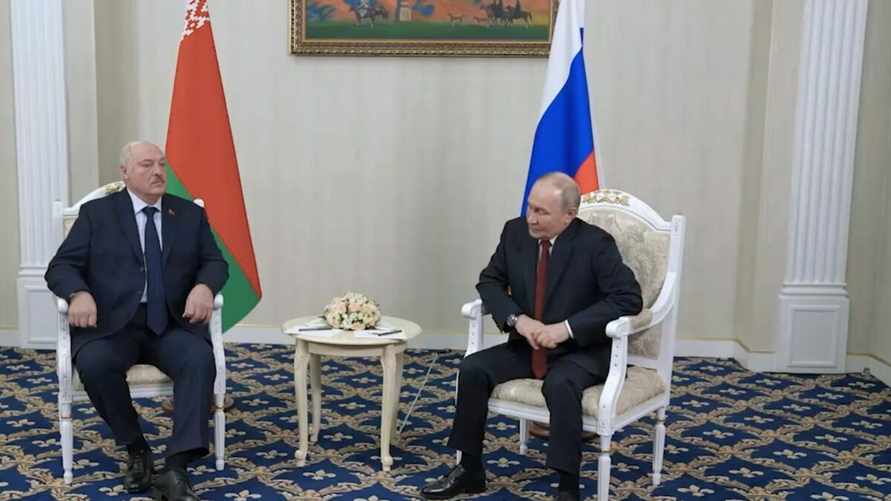 Лукашенко предложил Путину провести переговоры о мире в Украине в Минске