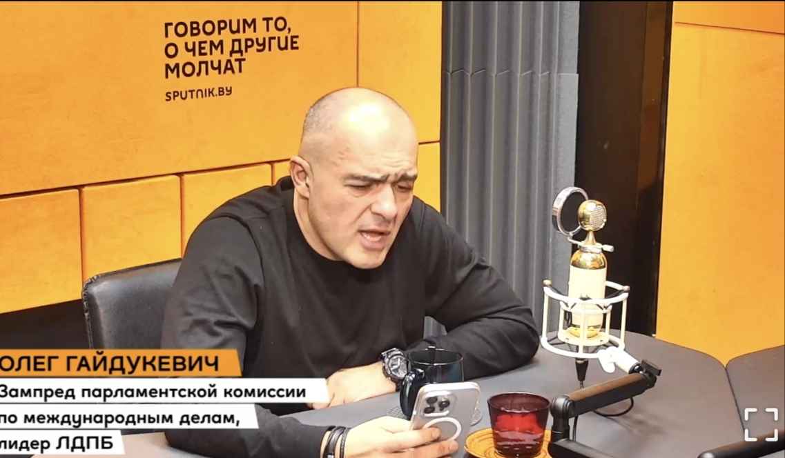 Гайдукевич рассказал, почему пользуется не белорусским смартфоном: «Что хотим, то и будем»