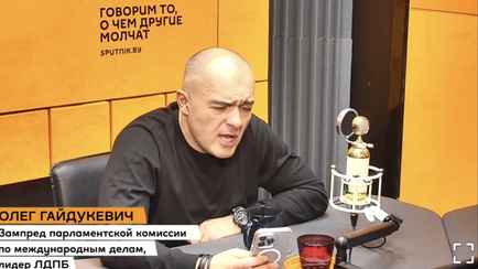 Гайдукевич рассказал, почему пользуется не белорусским смартфоном: «Что хотим, то и будем»