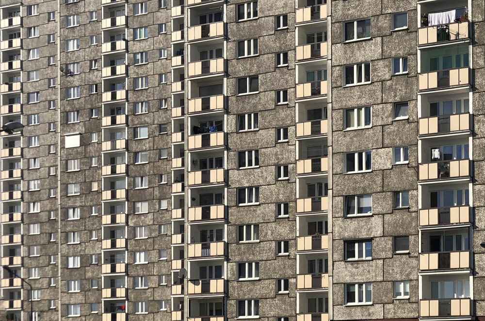 Поляков предупредили о перепроизводстве жилья. До 1,7 млн пустующих квартир?