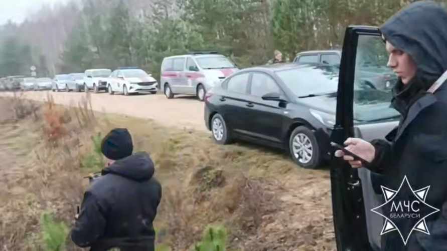 Более 350 человек вышли на поиски 14-летнего парня в Березинском районе