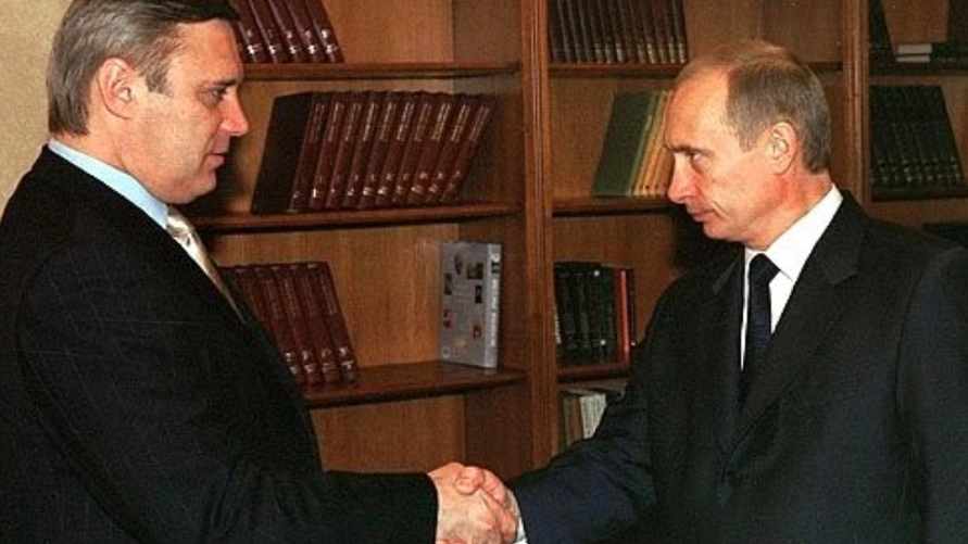 В России признали экстремистом бывшего премьер-министра РФ