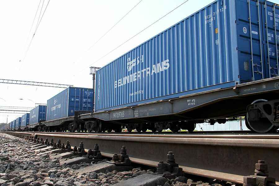 Стабильность есть, роста все ещё нет. Что происходит с внешней торговлей Беларуси?