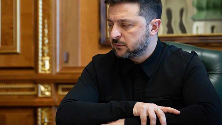 Киев обвинил Кремль в коррупции среди ближайших соратников Зеленского