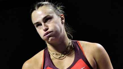 «Раз в год и палка стреляет» — Скандальная реакция Соболенко на проигрыш Рыбакиной разделила фанатов